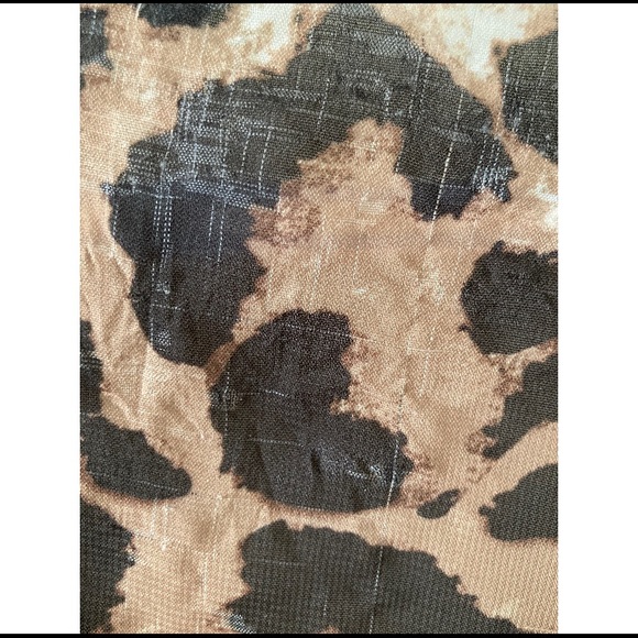 LEOPARD PRINT BLOUSE - Picture 6 of 6